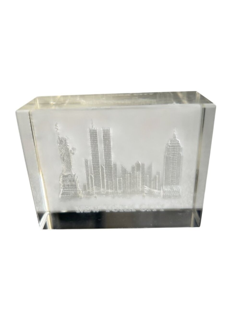 Vtg New York City Skyline 3D Laser Engraved Crystal Block Souvenir Paperweight